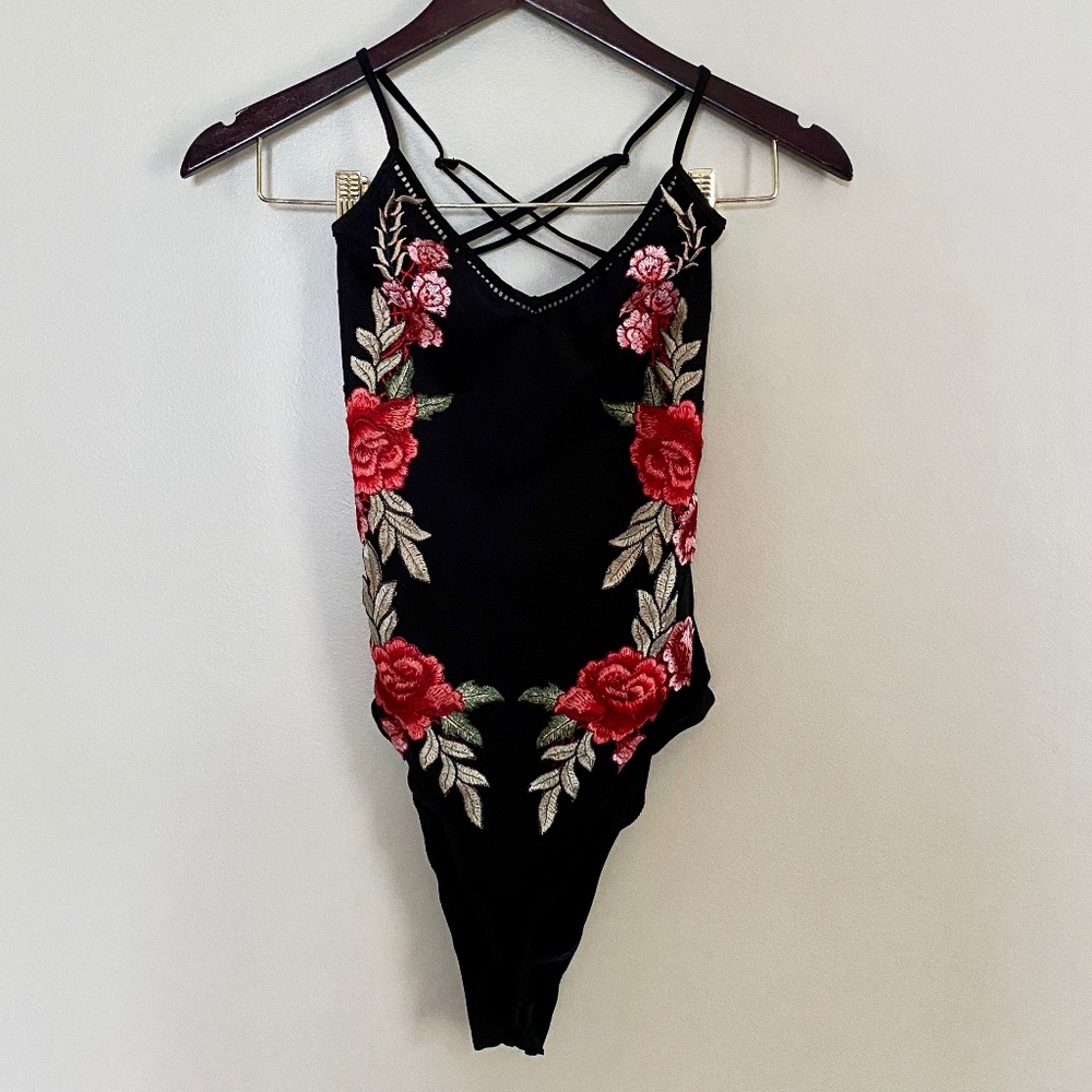 Stella Luce Black Bodysuit with Roses Small